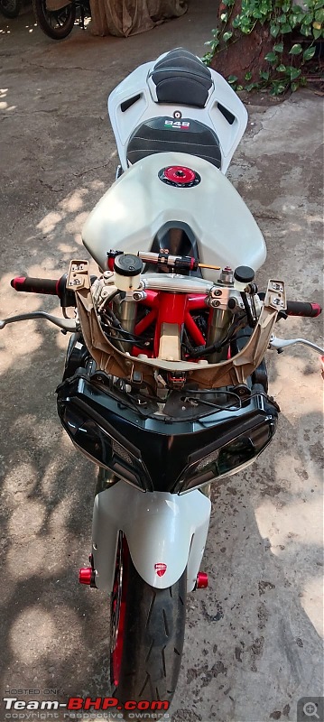 Ducati 848 EVO Corse Review | Story of Bianca-577c267c292c4a269410312fa32457c8.jpeg