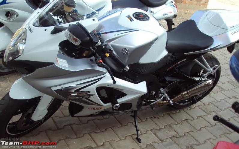 Superbikes spotted in India-gixxer1.jpg