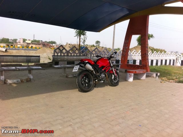 Ducati Monster 796 Vs Yamaha FZ1 EDIT - Bought A Red Monster-img_0274.jpg