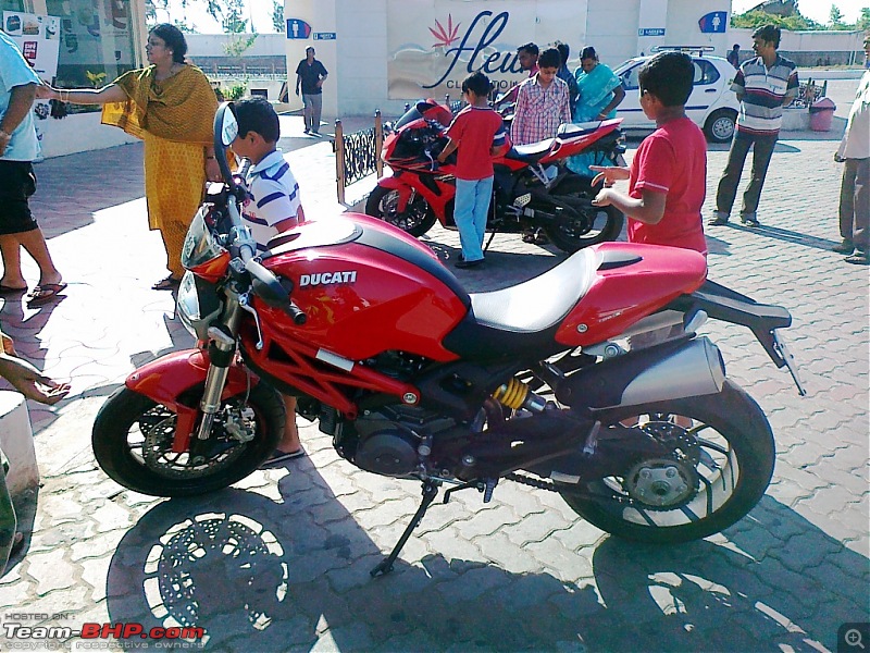 Superbikes spotted in India-copy-08052011109.jpg