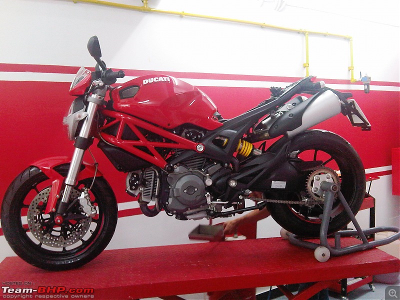 Ducati Monster 796 ownership-img00514201108061329.jpg