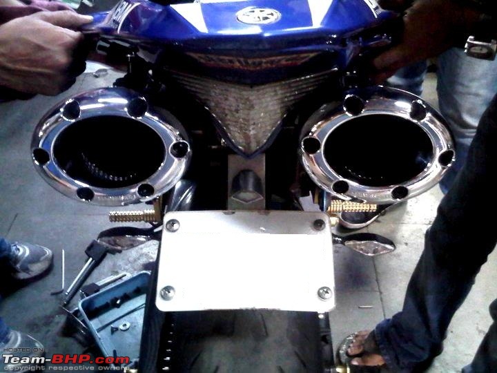 Superbikes spotted in India-two-brothers-onyx-l.e.-exhaust-2010-r1.jpg