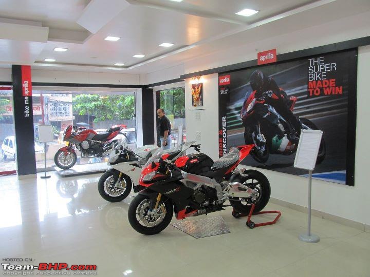 PICS : Aprilia Showroom in Pune!-aprilia-1.jpg