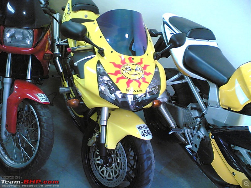 Superbikes spotted in India-27082005003.jpg