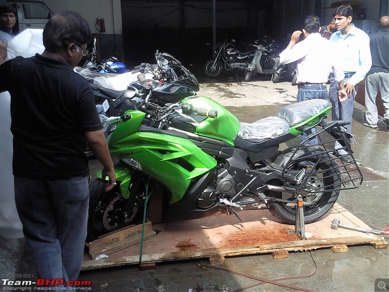 2012 Ninja 650 Launched at Rs 4.99 Lacs (Ex-Showroom Delhi)-photo0487.jpg