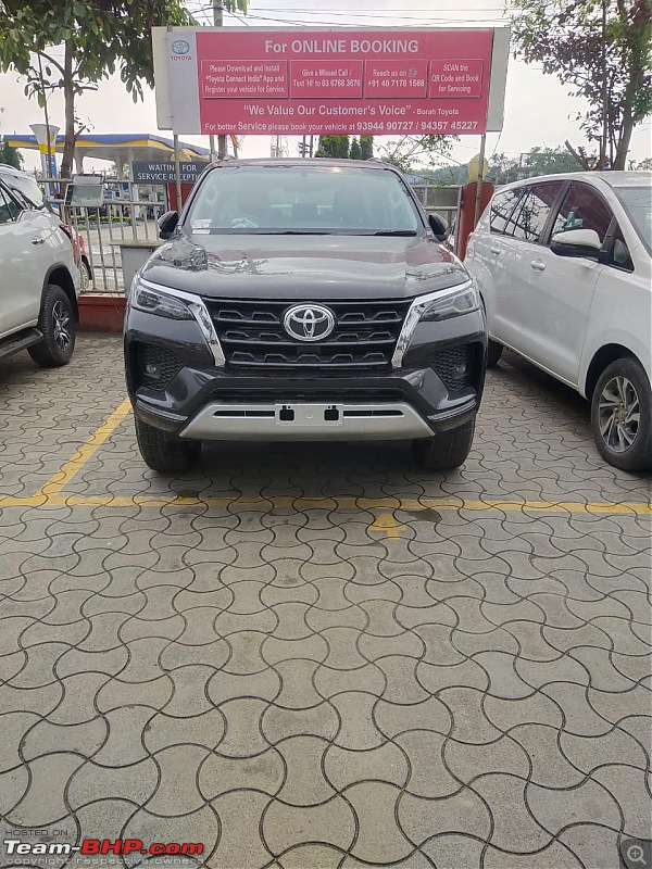 Toyota Fortuner 4x4 AT Diesel or 4x2 AT Petrol?-c43c2da35ba740f1ada8081a5d4173be.jpeg