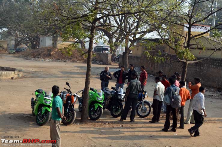 A not so "quick" Bangalore T-BHP meet with 25 cars, 10 bikes and 40 BHPians-19.jpg