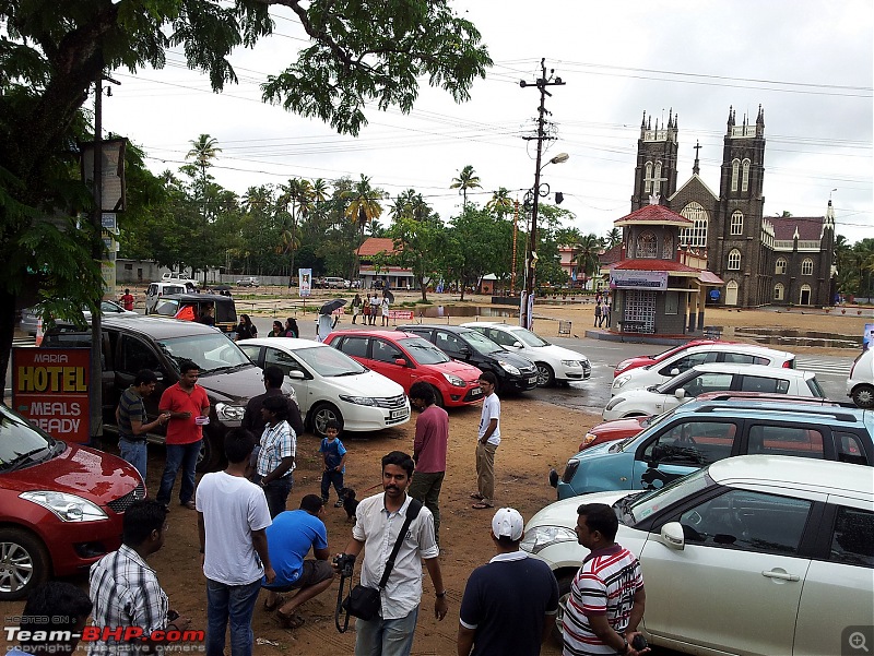 Quick mini-meet(s) in Kochi (Cochin)-car2.jpg