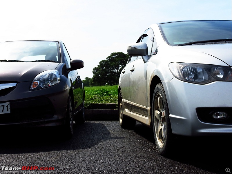 Of Rain drenched roads, muddy cars & a bunch of car nuts - The Very Rare Kolkata Meet-img_1574.jpg