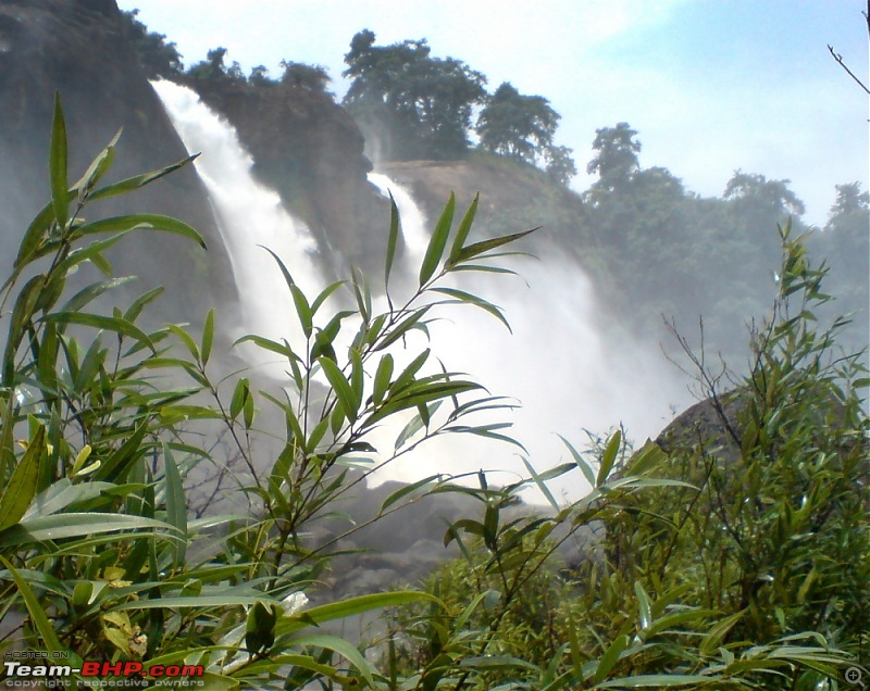 Bangy Drive to Athirapally waterfalls (Indian Niagara)-12.jpg