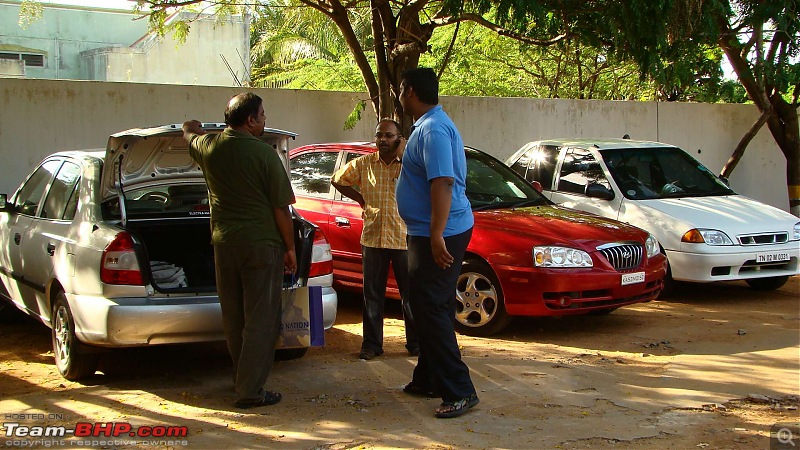 The "Rendez-vouz at Pondichery" meet. Giving time a break.-chennaiboys.jpg