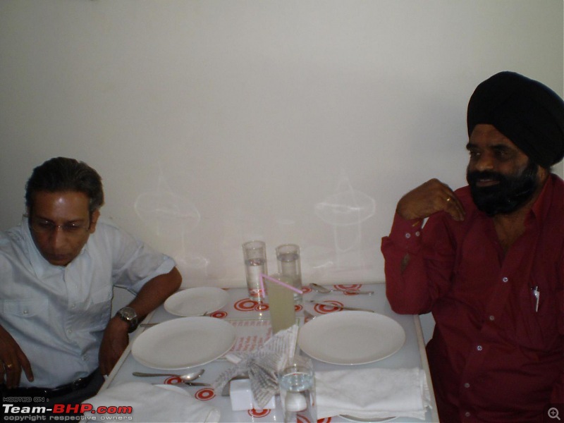 The "Farewell Issigonis" meet !! (Lunch: Sun 13th of Feb, Mumbai)-p1011515.jpg