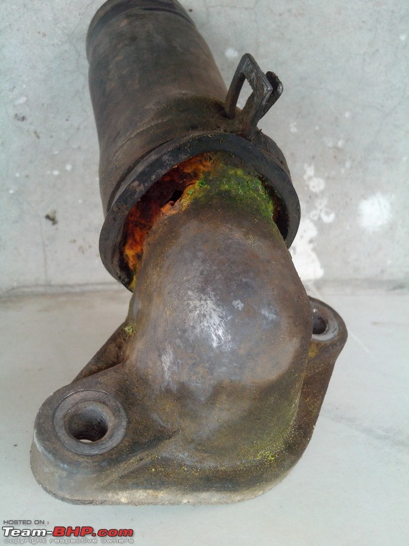 Hyundai Santro: Coolant Leakage from a strange location-img_20130606_125536.jpg