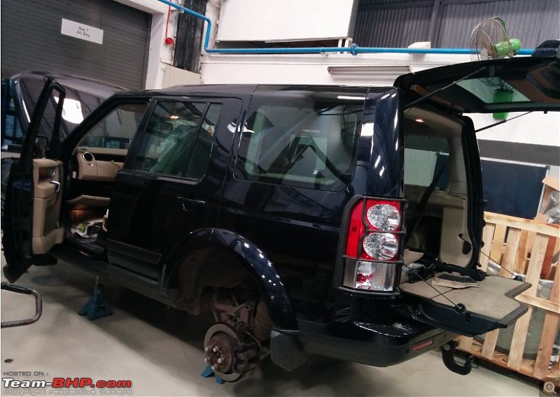 Land Rover Discovery 4: A near death experience, continuous problems & poor service-workshop.jpg