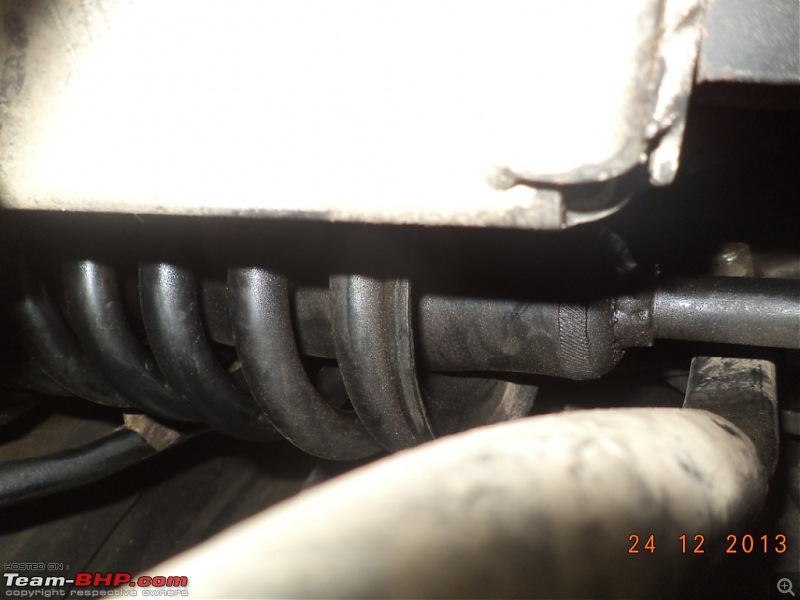 Tata Safari Storme: Leaking dampers issue?-dsc05301.jpg