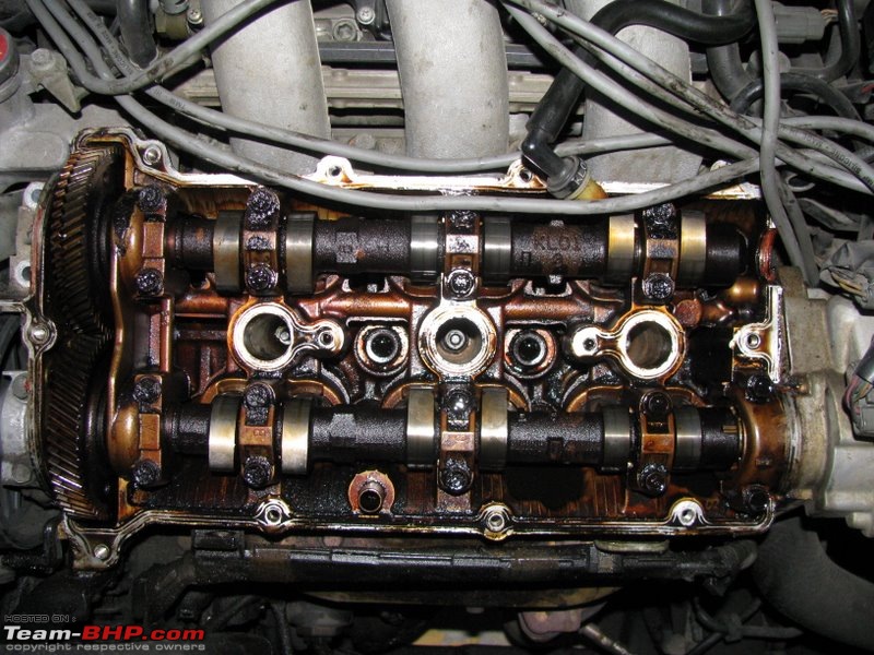 Replacing a Valve Cover Gasket-pic1.jpg