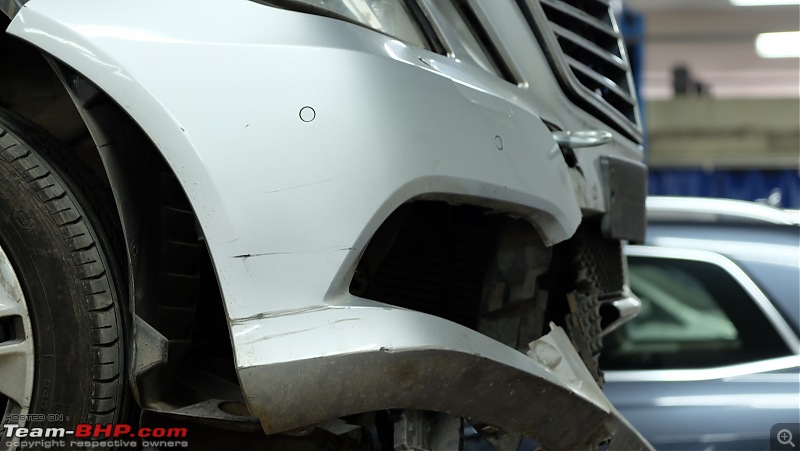 Not-so-major accident in Mercedes E-Class. 15 lakh rupees & 6 months before car returns!-dscf7355.jpg