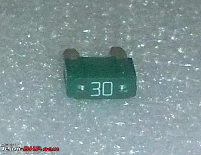 The Tata Safari 2.2L Technical / Problems Thread-30a-condensor-fuse.jpg
