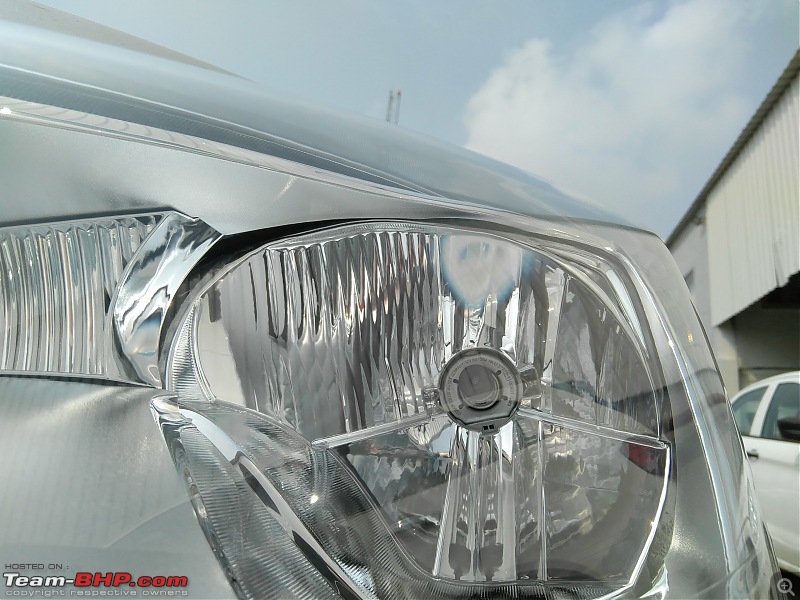 Are you happy with your OEM headlights?-photo_20171026_101539.jpg
