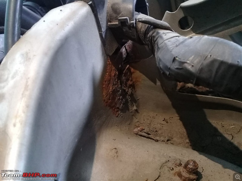 Rusting problem in Fiat Linea-2dabc218f1454ac397ec6840e88d93c3.jpg