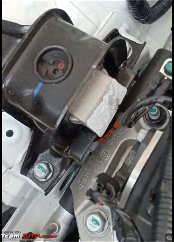 Engine mount breaks on brand-new Kia Sonet-3a9998cbe5114d8eb5c60b770b6fa787.jpeg