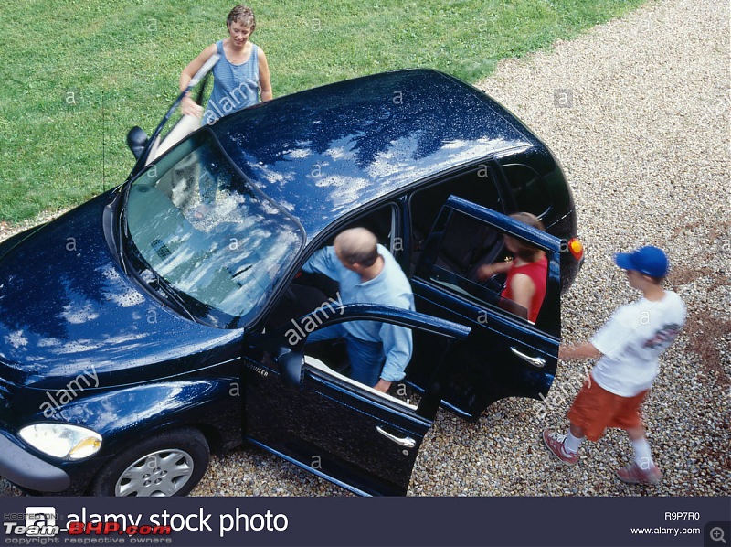 Getting into and out of a car | A case for rear-hinged doors & tall boy designs-familygettingintocarmotionblurusar9p7r0.jpg