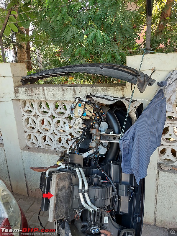 Aircons! Demystifying the car air-conditioning system, Part 2-i20_evaporatorcoil_fouledleaking.jpg