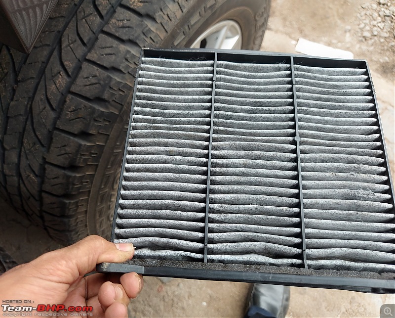 Mitsubishi Pajero Sport | Diagnosing an Ultra-Low Leak in the Aircon System-cabinairfilter_debrisremoved.jpg