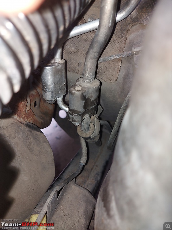 Mitsubishi Pajero Sport | Diagnosing an Ultra-Low Leak in the Aircon System-pajerosport_highlowsidepipesbranchoff_torearevaporator.jpg