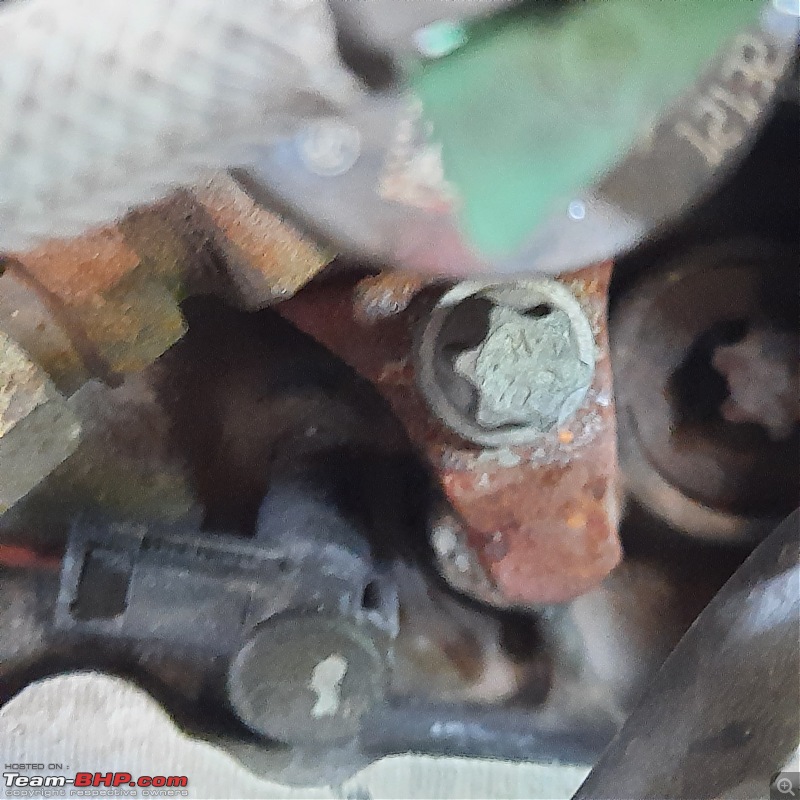 Ford Aspire engine problem on highway | Satisfied with Ford's service-no1-injector-bush-21-oct-21.jpg