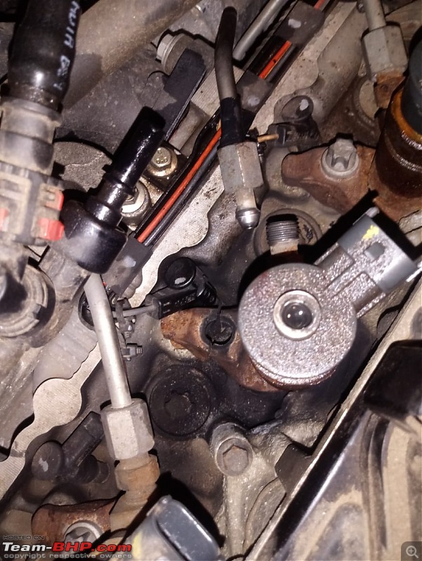 Ford Aspire engine problem on highway | Satisfied with Ford's service-broken-injector-2-bush-11-oct-21-laxmi-ford.jpg