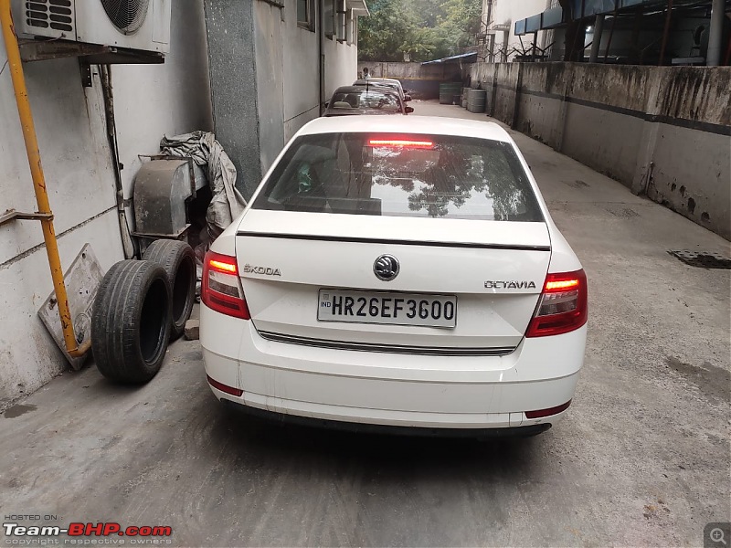 Skoda Octavia airbags deploy after major pothole collision | GoDigit refuses insurance claim-skodaoctaviaairbagsdeployed2.jpeg