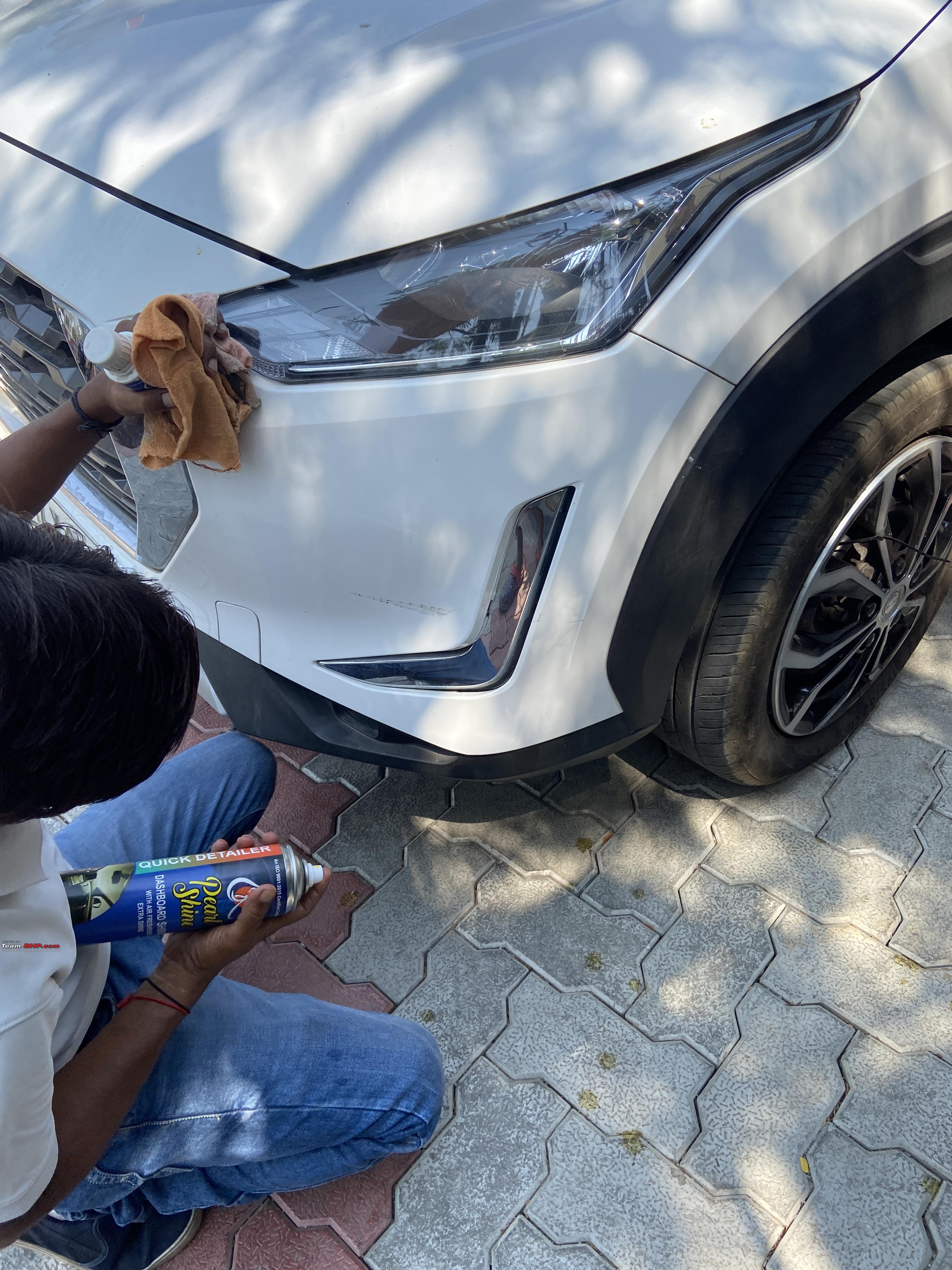 Car scratch removal at HP petrol pump