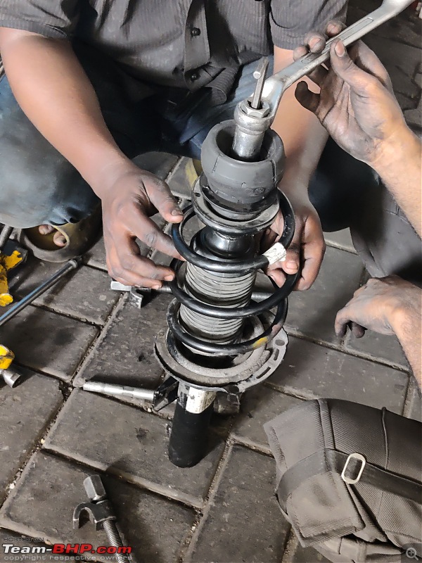 VW Taigun suspension issue | Loud thud on imperfect roads-img_20240427_130701.jpeg