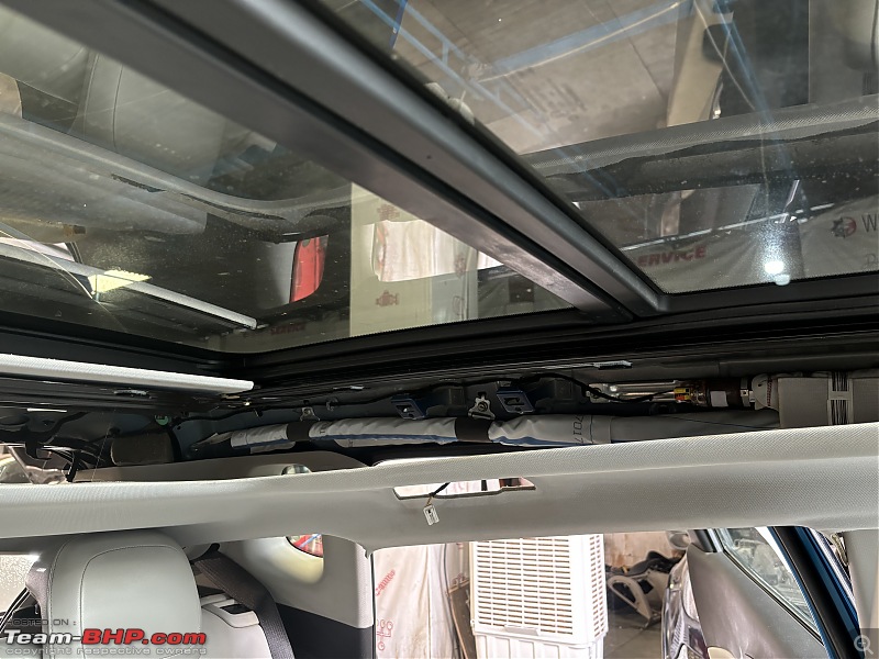 Jeep Compass: Successfully fixed the stubborn sunroof rattle-img_6463.jpeg
