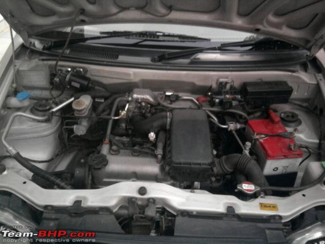 Brake fluid over MAX mark in my Alto-bonnetclean.jpg