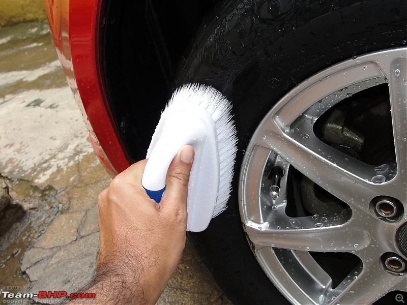 A superb Car cleaning, polishing & detailing guide-tyre-cleaning.jpg