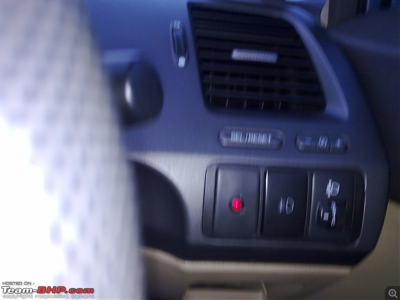 *Installed* : Vtec indicator in my Honda Civic-02072011656.jpg