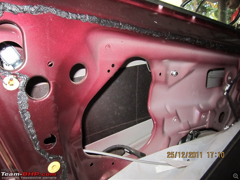 Rusting problem in Fiat Linea-front-left-1.jpg