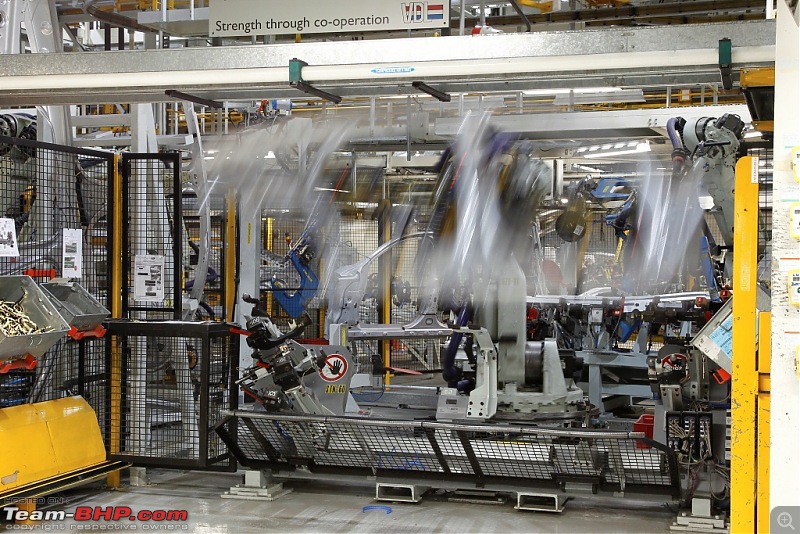 PICS : Jaguar's Castle Bromwich (UK) Factory. Detailed report on the making of the XJ-30.jpg