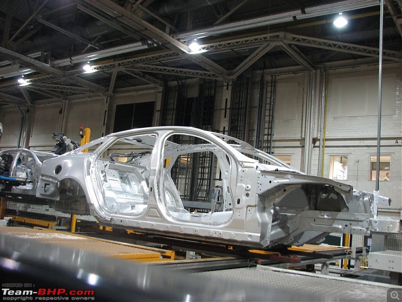 PICS : Jaguar's Castle Bromwich (UK) Factory. Detailed report on the making of the XJ-32.jpg
