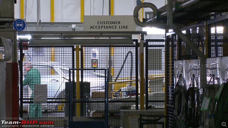 PICS : Jaguar's Castle Bromwich (UK) Factory. Detailed report on the making of the XJ-42.jpg