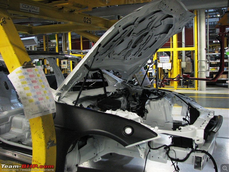 PICS : Jaguar's Castle Bromwich (UK) Factory. Detailed report on the making of the XJ-5.jpg