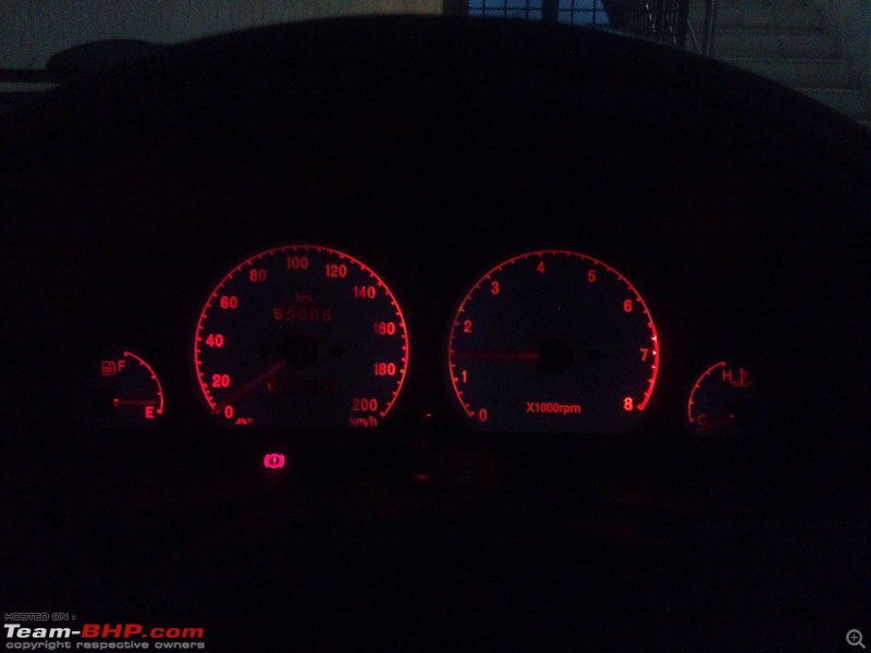 esteem instrument cluster backlighting changed to red-img_20120526_184401.jpg