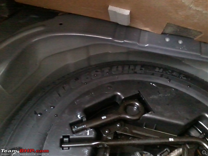 Leak in the Spare Wheel Well-20120715-18.14.05.jpg