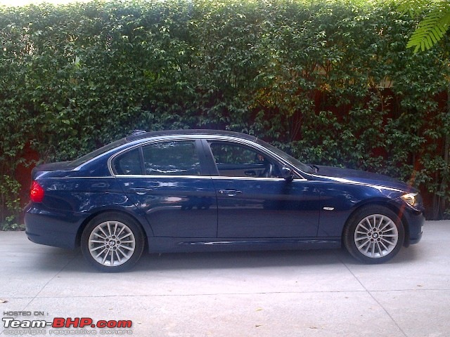 BMW 320D Exclusive: Deep Sea Blue with Oyster/Black Interiors-img2012102100129.jpg