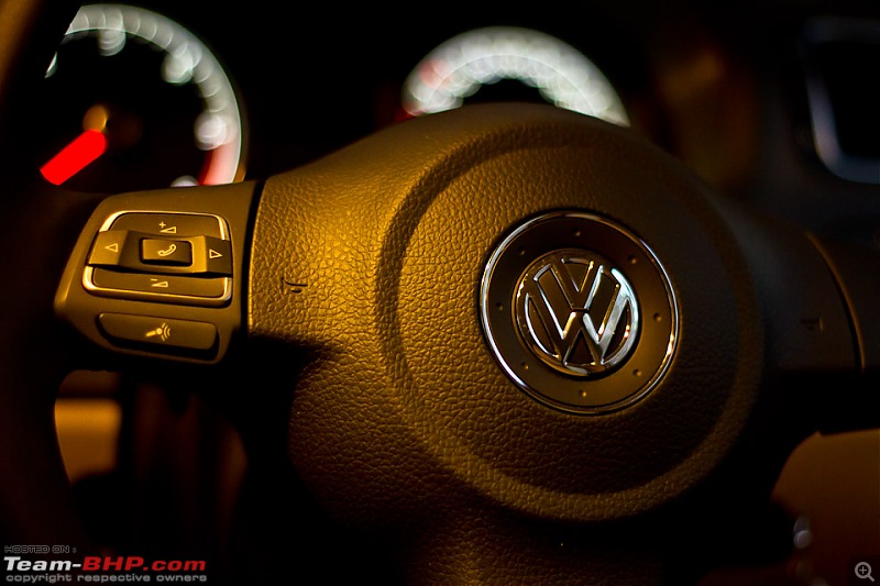 VW Vento TDI Highline 2012 refresh (1st service Update)-20121202_cpl3186.jpg