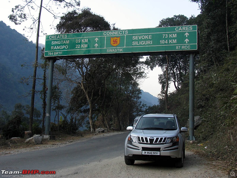 Debudas Silver Mahindra XUV500 W6 @ Jamshedpur-xuv.jpg