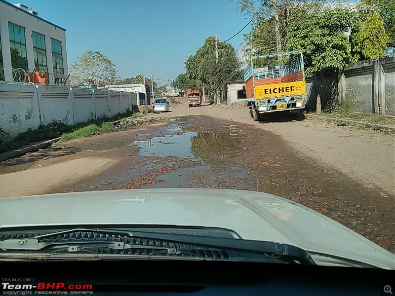 Tata Storme - 'Chauffeur driven perspective'-road.jpg