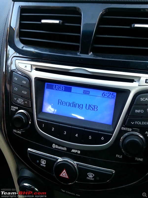Hyundai Verna Fluidic SX 1.6L Diesel: The Street Hawk-music-system-4.jpg